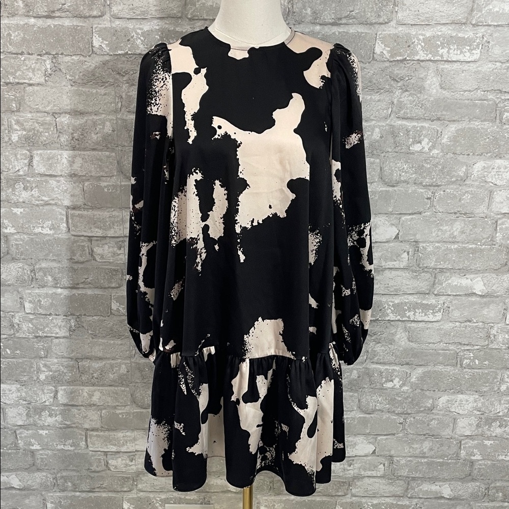 Alexis For Target Black and Cream Long Sleeve Dress